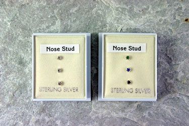 Claw Nose Studs - 3 in a box (£1.70 a set)