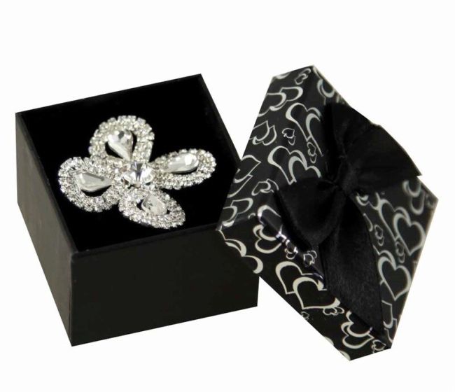 Bow & Hearts Ring Box (25p Each)