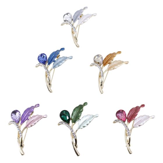 Diamante & Enamel Flower Brooch (£1 Each)