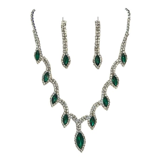 Ladies Diamante Ladies Necklace Set -(£2.95 Per Set )