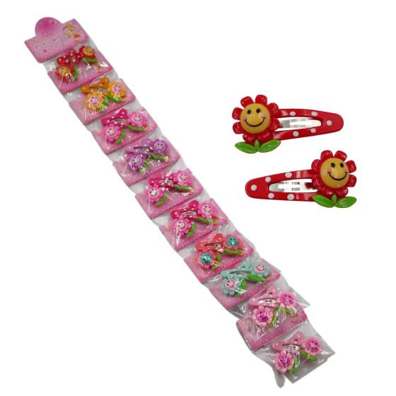 Kids assorted mini flower bendies in assorted colours.
Measuring approx. 4cm x 2cm.
Sold as 2 per pack 10 cards on a strip.