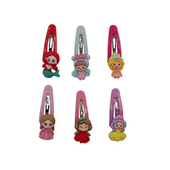 Kids princess bendies in assorted colours.
Measuring approx. 4.5cm x 1.5cm.
Sold as 3 per pack, 6 cards on a strip.