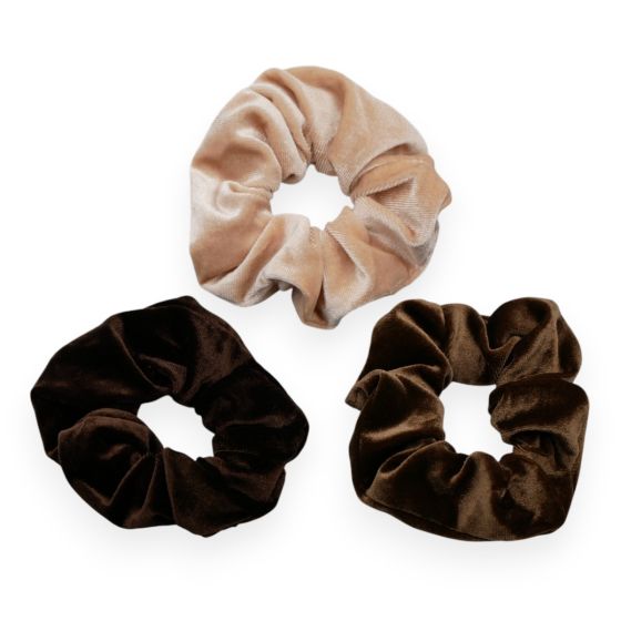 Plain velvet scrunchies.
In  assorted colours of Brown, Chocolate and Beige.
Measuring approx. 13cm in diameter.
Pack of 12.