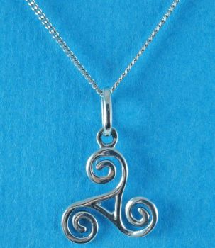 Silver Celtic Threefold Pendant (£4.40 Each)