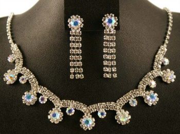 Venetti Diamante Necklace & Pierced Earring Set (£3.95 Each)