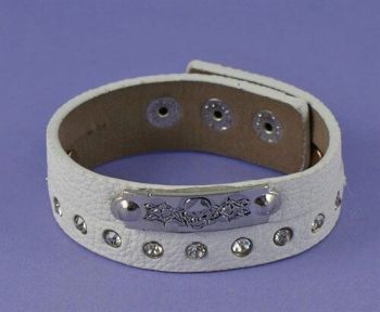 Skull & Diamante Cuff Bracelet (£1.30 Each)