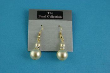 Pearl & Diamante Drop Earrings (65p Eech)