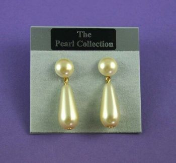Pearl-Style Earrings (£1.05 each)