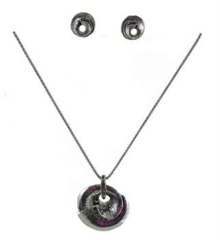 Venetti Flower Necklace & Earrings Set (£1.80 Each)