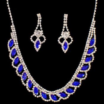 Venetti Diamante Necklace & Drop Earrings Set (£3.50 Per Set)