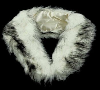 Ladies Faux Fur Collar Scarf (£3.00 Each)