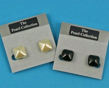 Pearl-Style Clip-On Studs (£1.10 each)