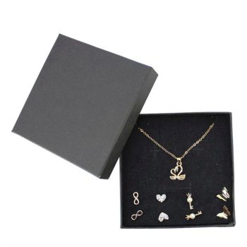 Pendant And Earrings Set With Boxes (£1.40 Each)