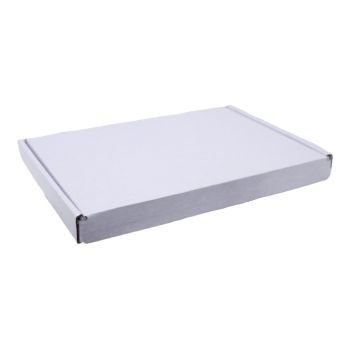 Flat pack, White cardboard slim line postal boxes.
Measuring approx. 23.5cm x 16.5cm x 2cm. 