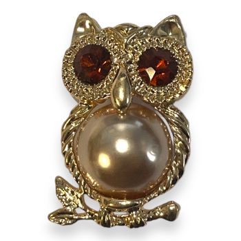Gold colour plated enamel frog brooch with genuine crystal stones .

Available as a pack of 3 