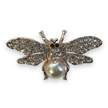 Gold colour plated diamante Bee brooch with genuine crystal stones and  imitation pearl detail.

Available as a pack of 3 