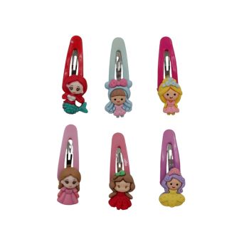 Kids princess bendies in assorted colours.
Measuring approx. 4.5cm x 1.5cm.
Sold as 3 per pack, 6 cards on a strip.