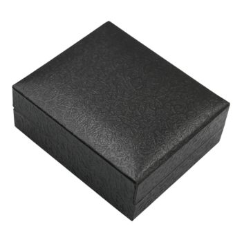 Black vintage pendant leatherette box. with a black velvet interior.
Measures approx. 8cm x 7cm x 3cm.
Pack of 12.
*Jewellery not included.