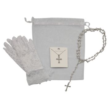 Bags includes, a pair of lace gloves, a pendant and a rosary bead necklace.

Measuring approx. 
Lace gloves: 16cm long
Pendant: 22.5+5cm
Rosary Bead Necklace: 50cm long

Designs may vary in each bag.
Pack of 6 bags.

Please note: items may vary 