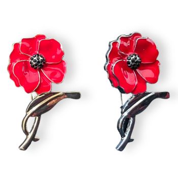 Venetti collection, rhodium or gold colour plated poppy brooch with Red enamel and genuine Jet crystal stones.
Measuring approx. 3.5cm x 5cm.
Presented on a Venetti display card in a clear bag with a hole for easy display.